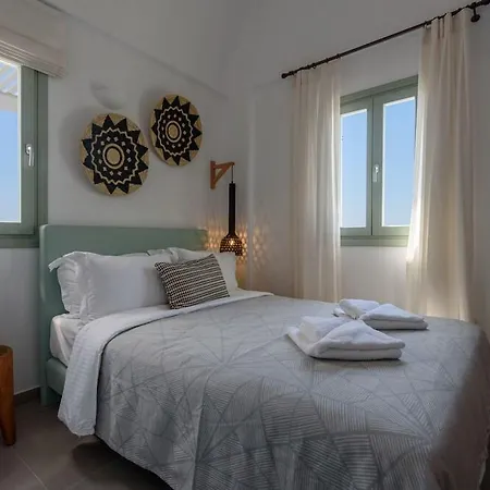 Villa Samsara - Santorini Luxury Retreat